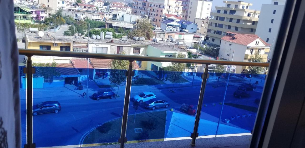3 Vellezerit Durrës