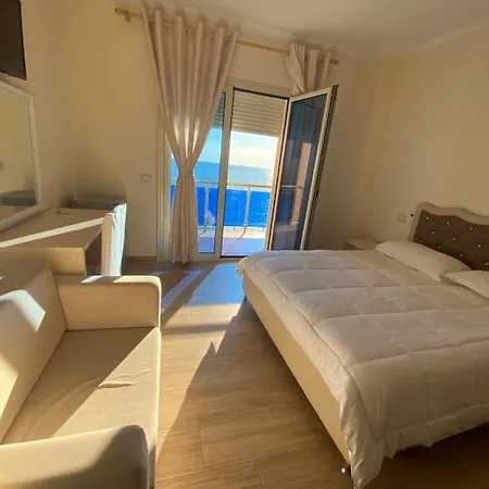 Hotel 3 Vellezerit Durres Exterior photo