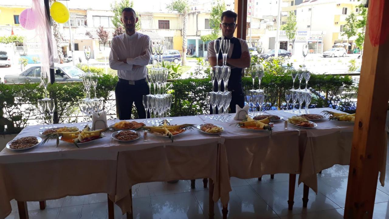 Hotel 3 Vellezerit Durrës